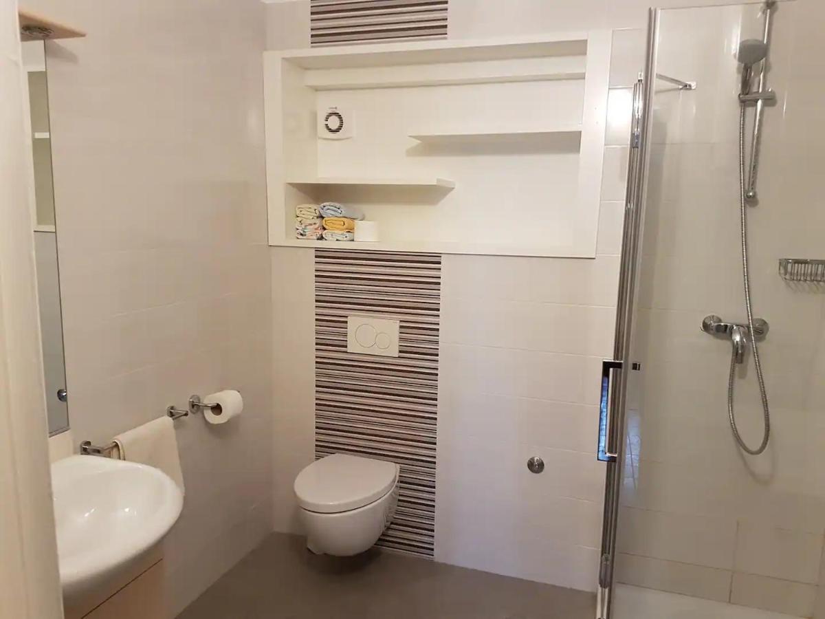 Apartments Vili 乌马格 外观 照片