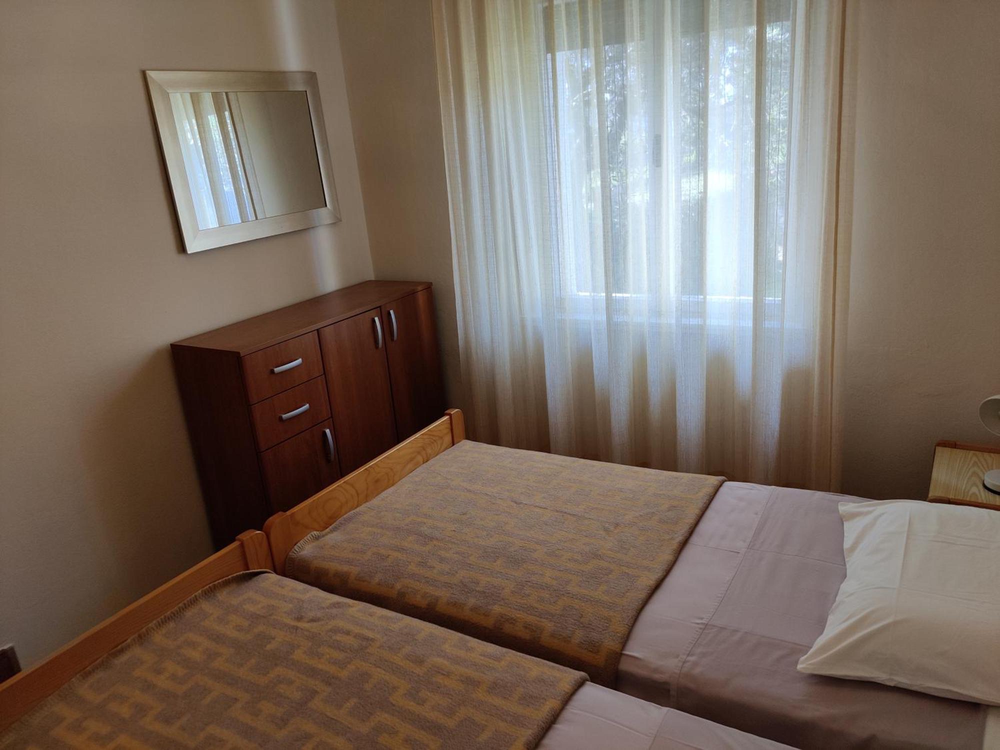Apartments Vili 乌马格 外观 照片